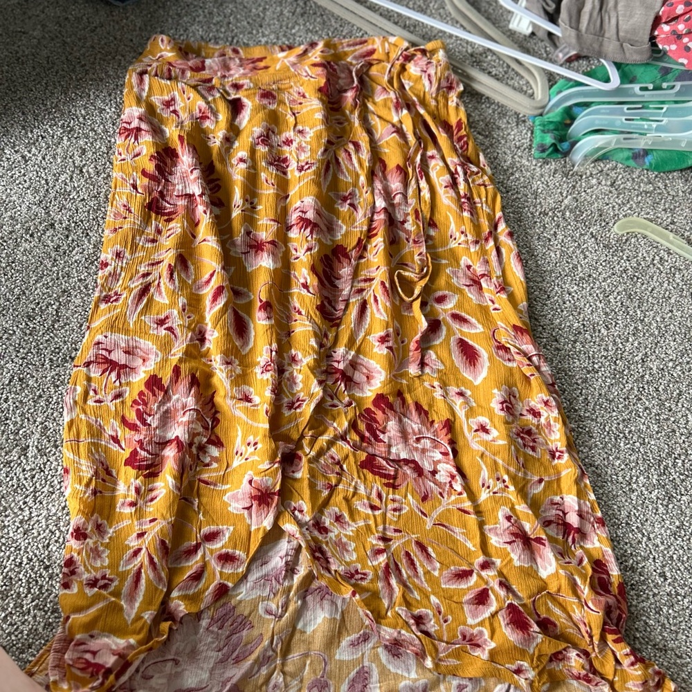 Aeropostale Printed Skirt with floral print